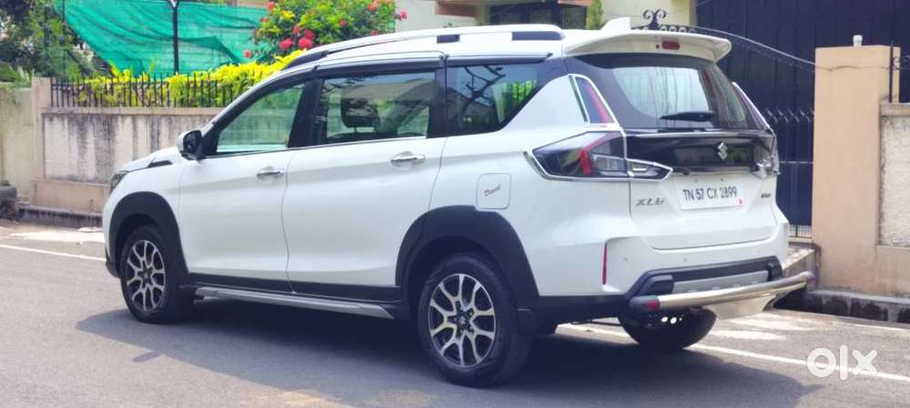 Maruti Suzuki Xl6 1.5 Alpha At, 2022, Petrol