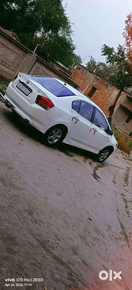 Honda City Hybrid Ehev 2010