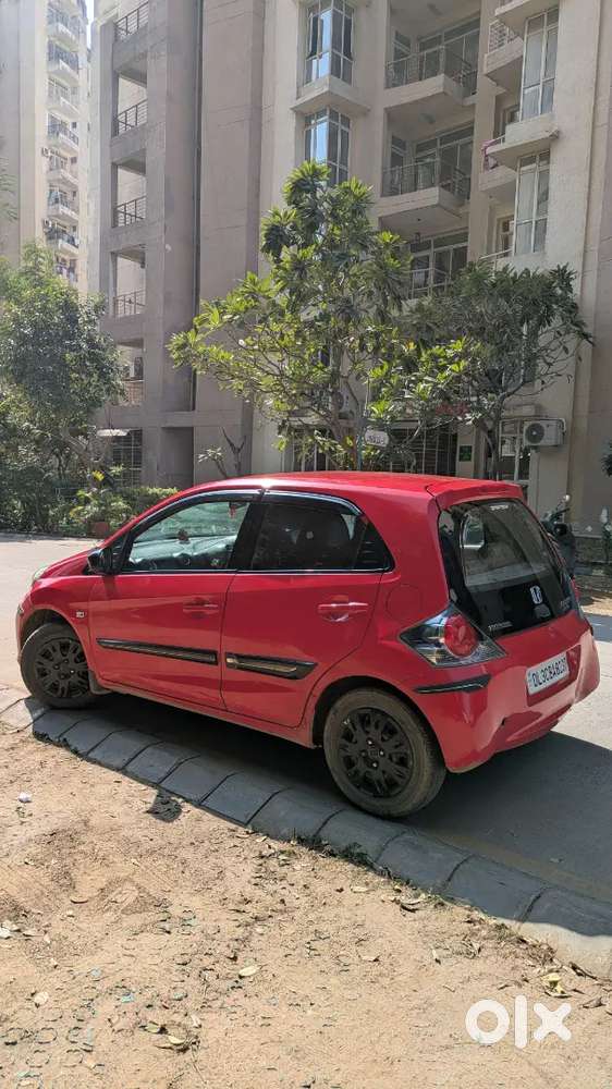 Honda Brio 2013 Petrol  Amazing Condition