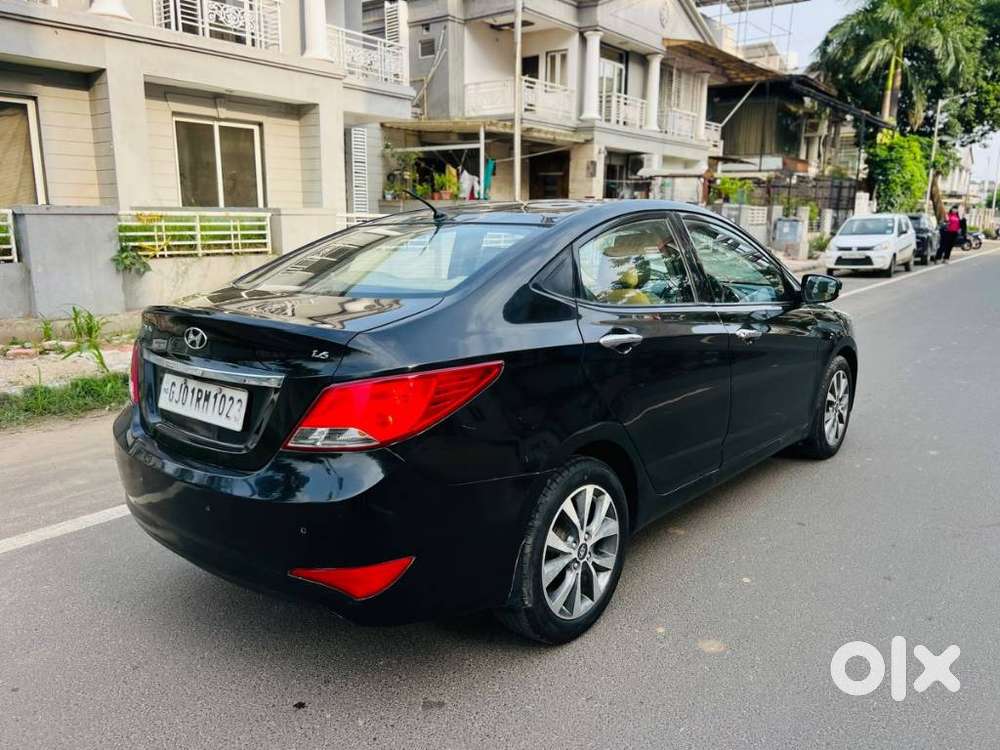 Hyundai Verna Sx(o) Petrol At, 2015, Petrol