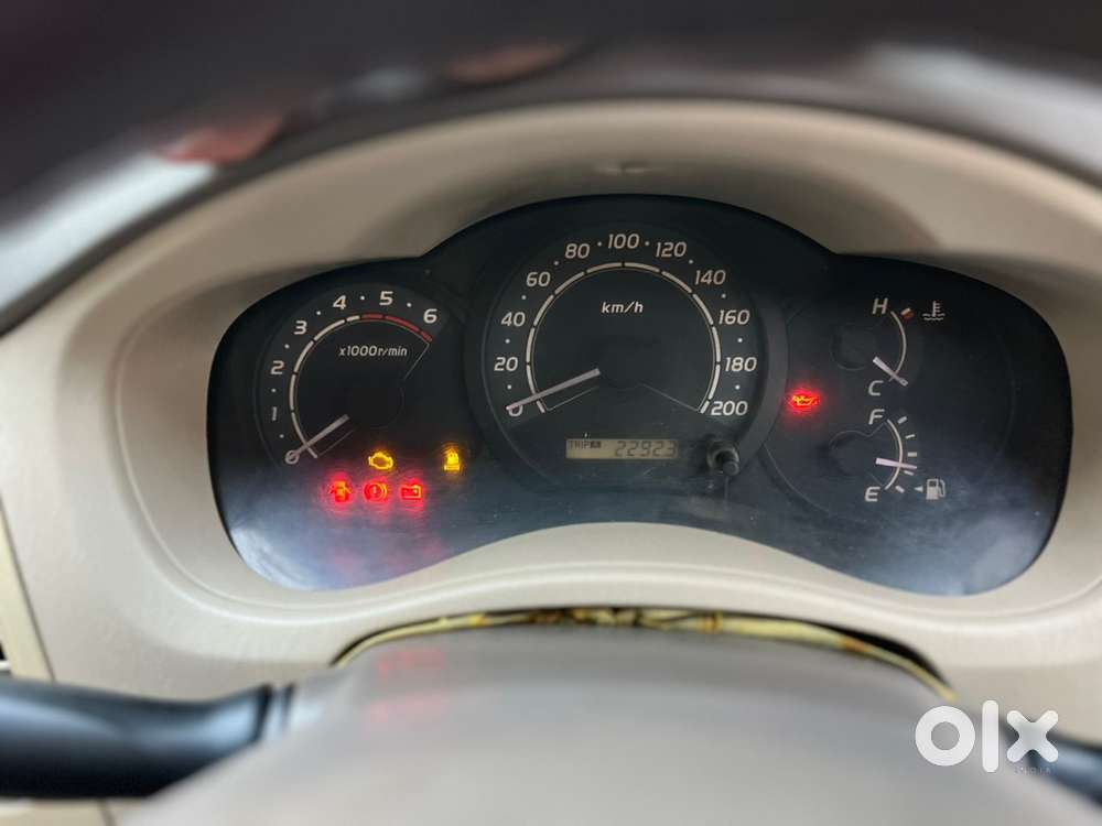 Toyota Innova 2008 Diesel Well Maintained