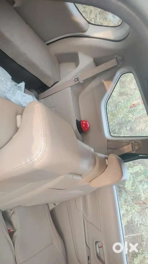 Maruti Suzuki Ertiga 2025 Cng & Hybrids 30000 Km Driven