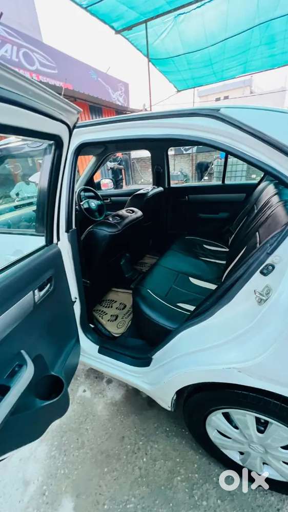 Maruti Suzuki Swift Dzire 2009