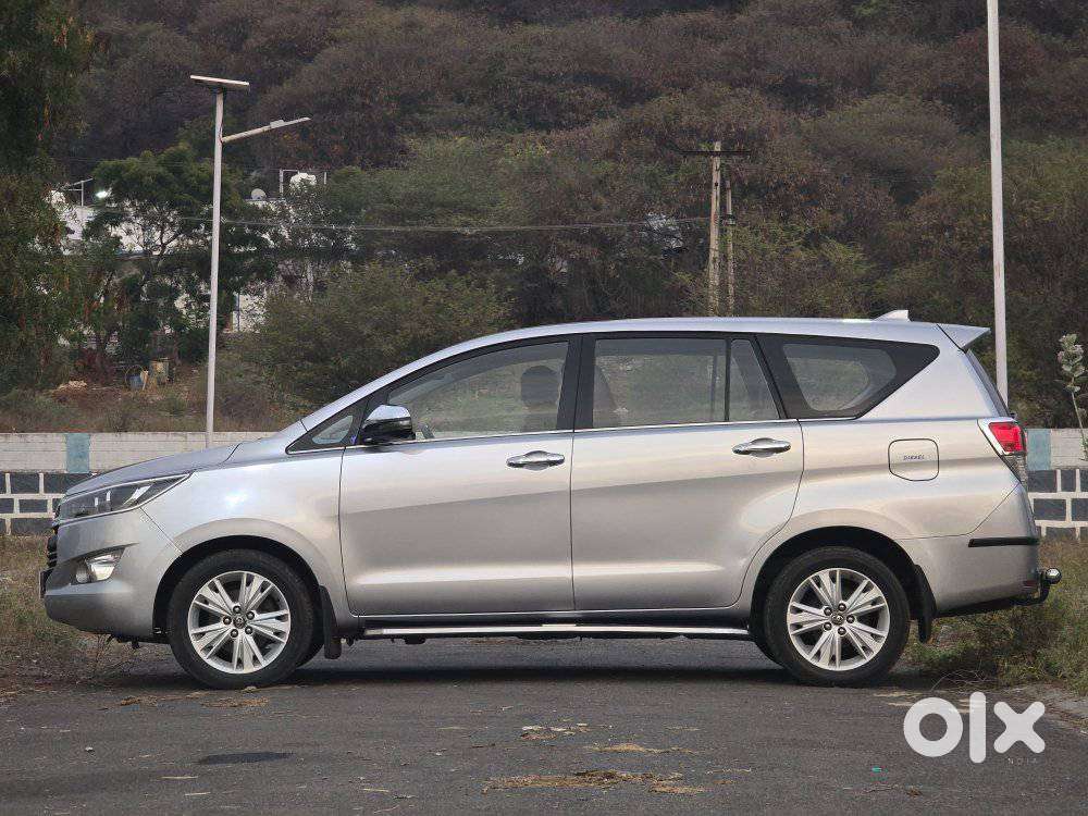 Toyota Innova Crysta 2.8z Automatic, 2018, Diesel