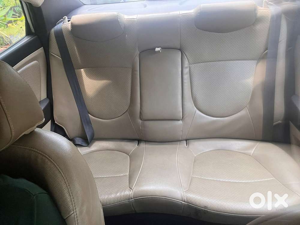 Hyundai Verna 2015 Model