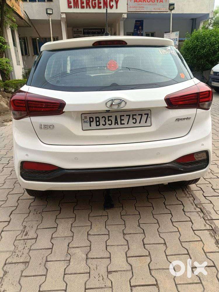 Hyundai Elite I20 Sportz (o) 1.2, 2019, Petrol