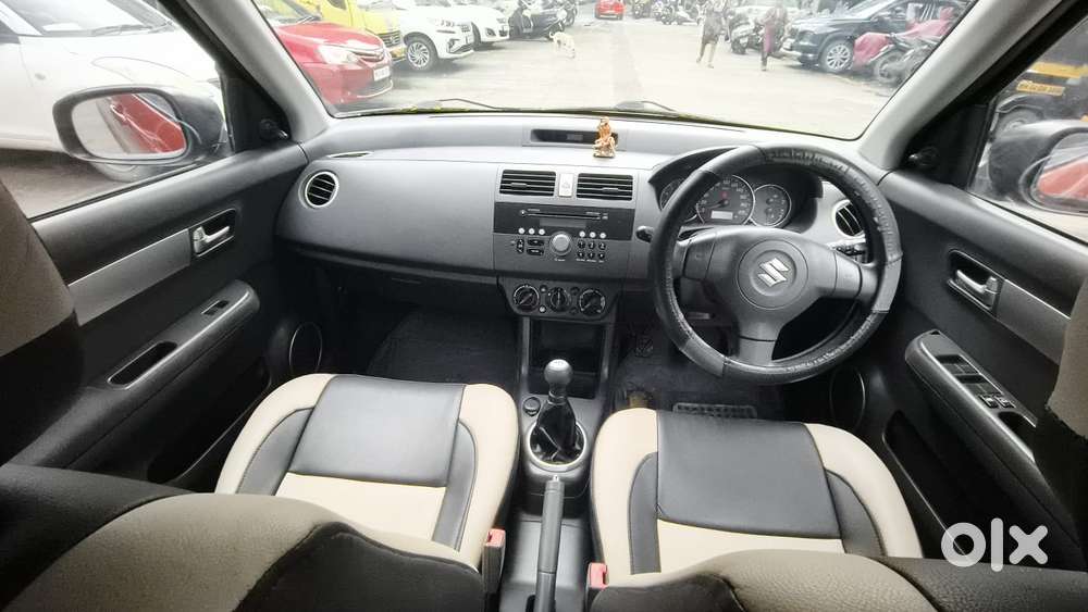 Maruti Suzuki Swift Vxi Bsiv, 2011, Petrol