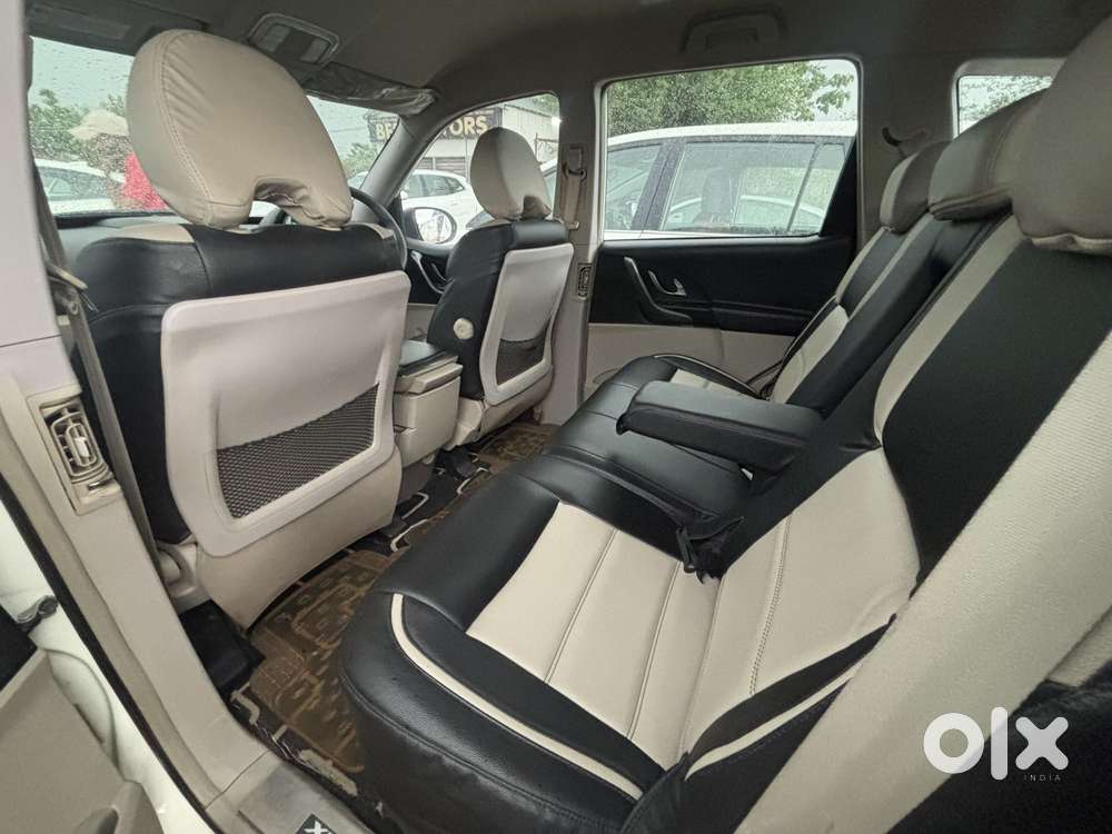 Mahindra Xuv500 W6 2wd, 2017, Diesel