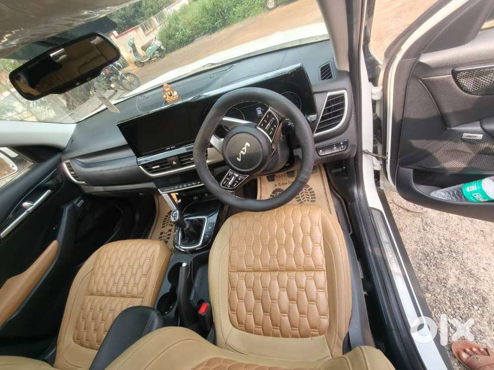 Car For Contact With Driver