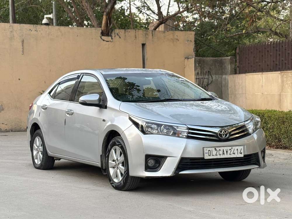 Toyota Corolla Altis [2014-2017] 1.8 G Cvt, 2016, Petrol