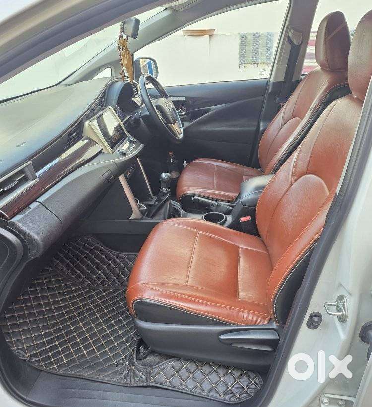 Toyota Innova Crysta