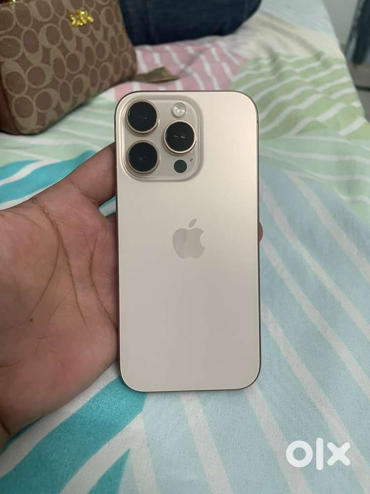Iphone 16 Pro, desert titanium , 256gb , scratchless new like quality ...