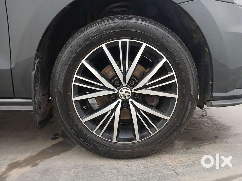 Volkswagen Vento Petrol Highline At, 2022, Petrol