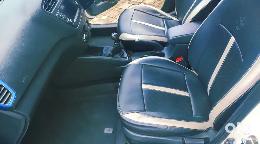 Hyundai I20 Active Petrol,mint Condition,insurance Upto December 2026