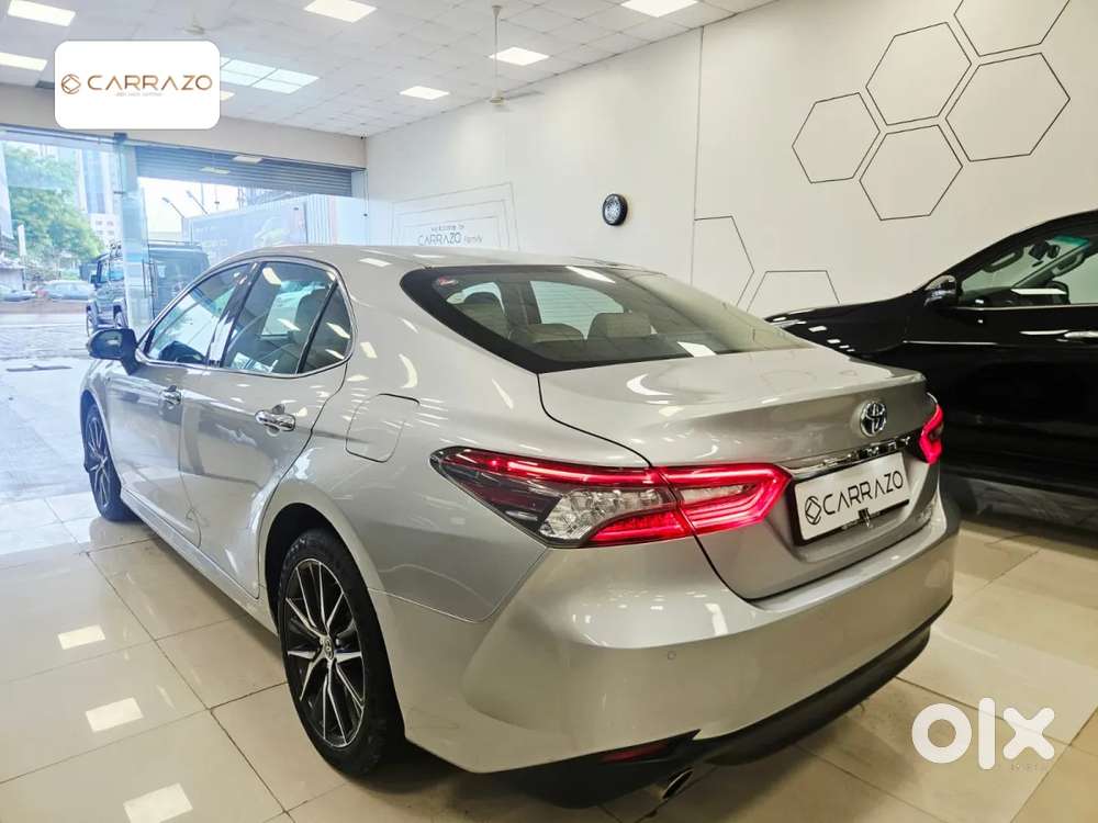Toyota Camry Hybrid, 2022, Petrol