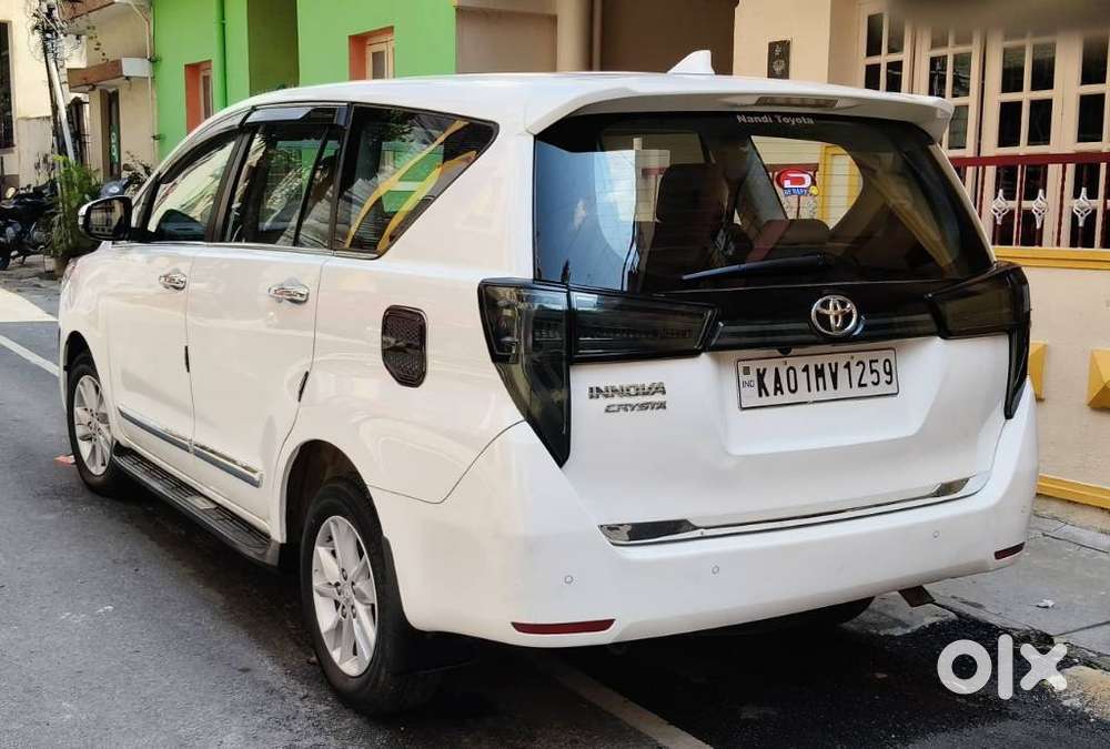 Toyota Innova Crysta [2020-ongoing] 2.4 Gx 7 Str, 2020, Diesel