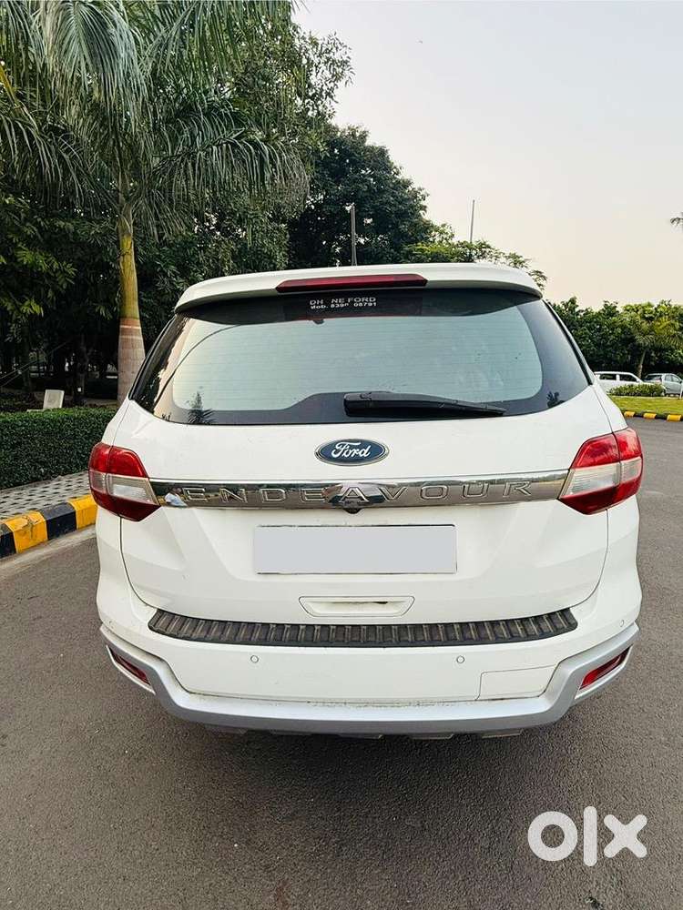 Ford Endevour Trend 4x2 At, Mh12 White Color