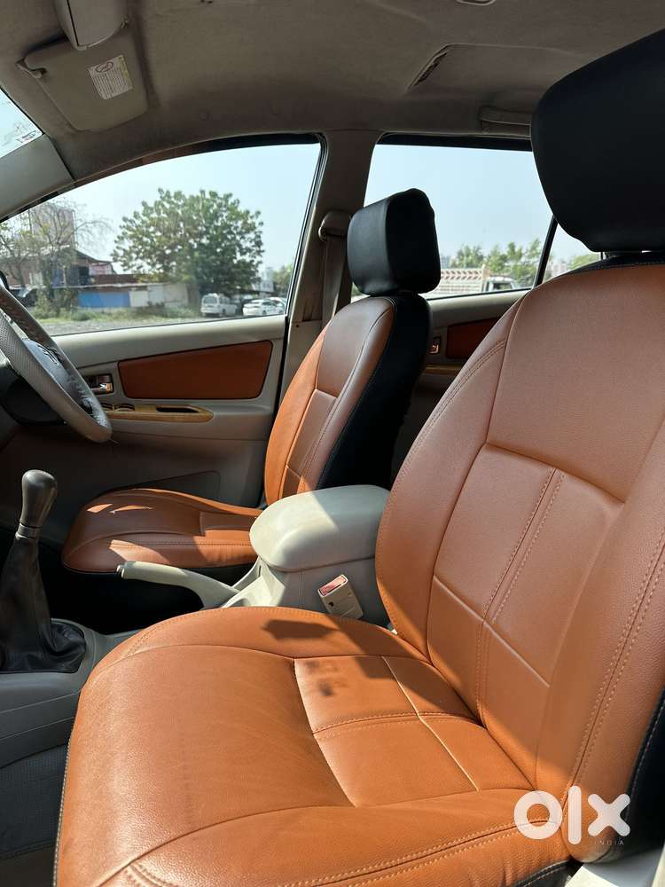 Toyota Innova 2.5 V 7 Str, 2010, Diesel