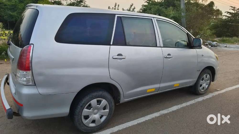 Toyota Innova 2.5 Gx 2011