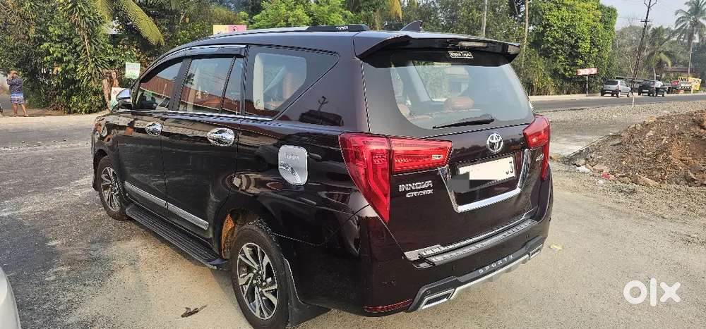 Toyota Innova Crysta 2021 Diesel 96000 Km Driven