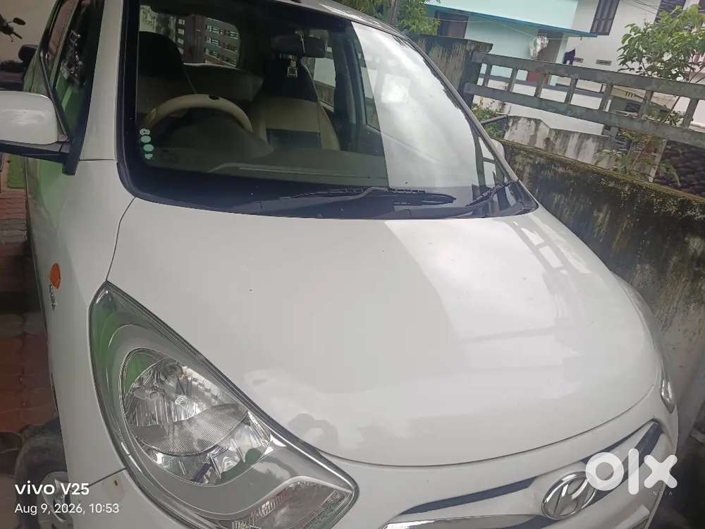 Hyundai I10 Sportz Petrol 2014
