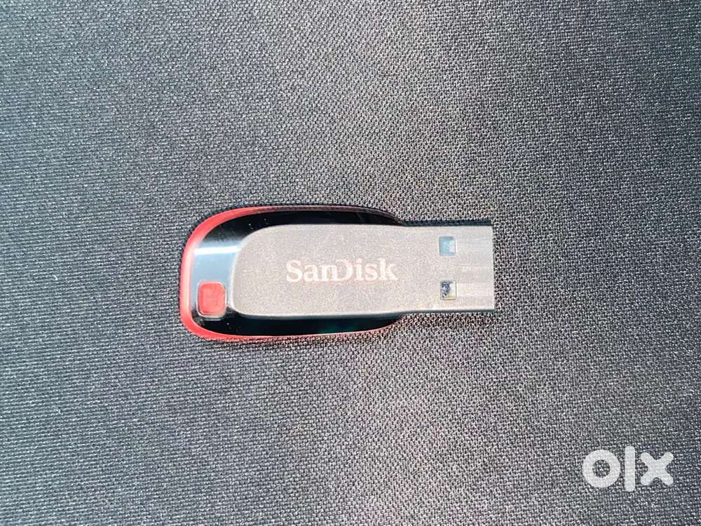 SANDDISK 2.0 PENDRIVE  64gb 1 year old