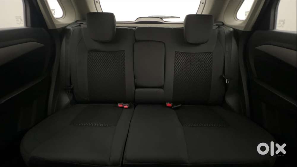 Maruti Suzuki Vitara Brezza Zdi+ Dual Tone Mt, 2016, Diesel