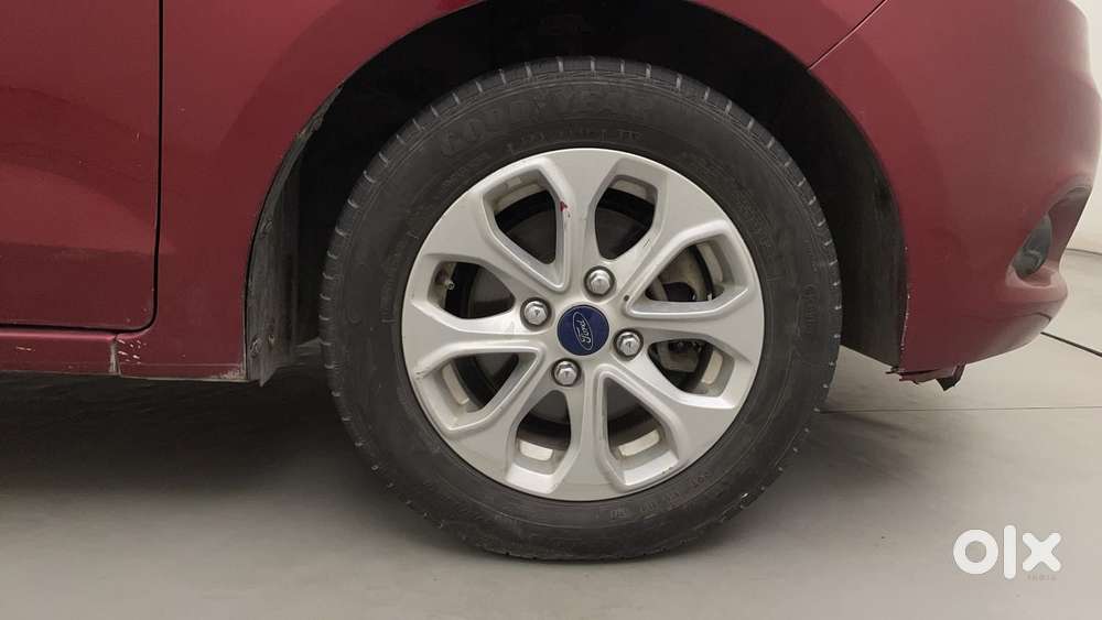 Ford Figo 1.2p Titanium Plus Mt, 2016, Petrol