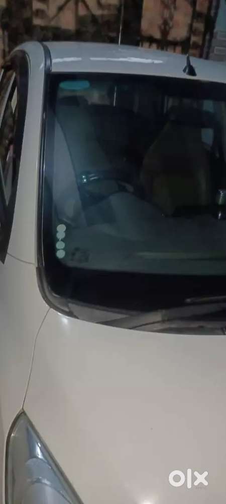 Hyundai I10 Megna Cng 2015