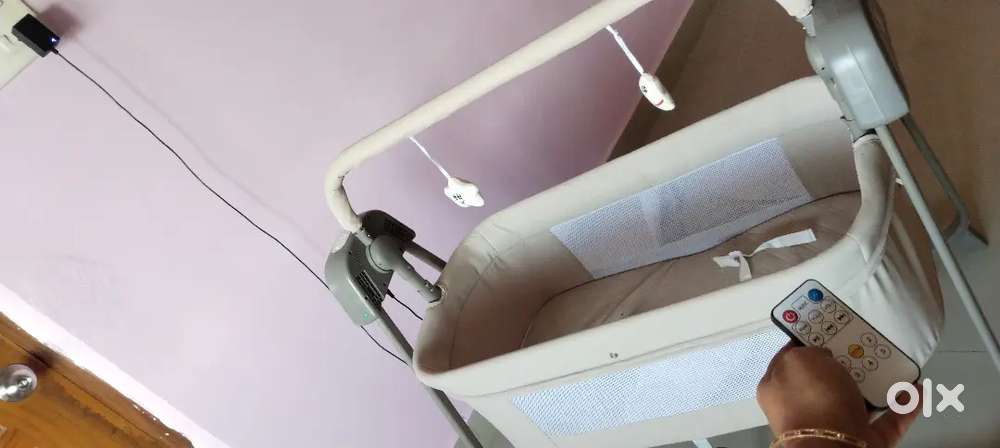 PremiumInfantso Smart Electric Baby Cradle with Remote & Bluetooth