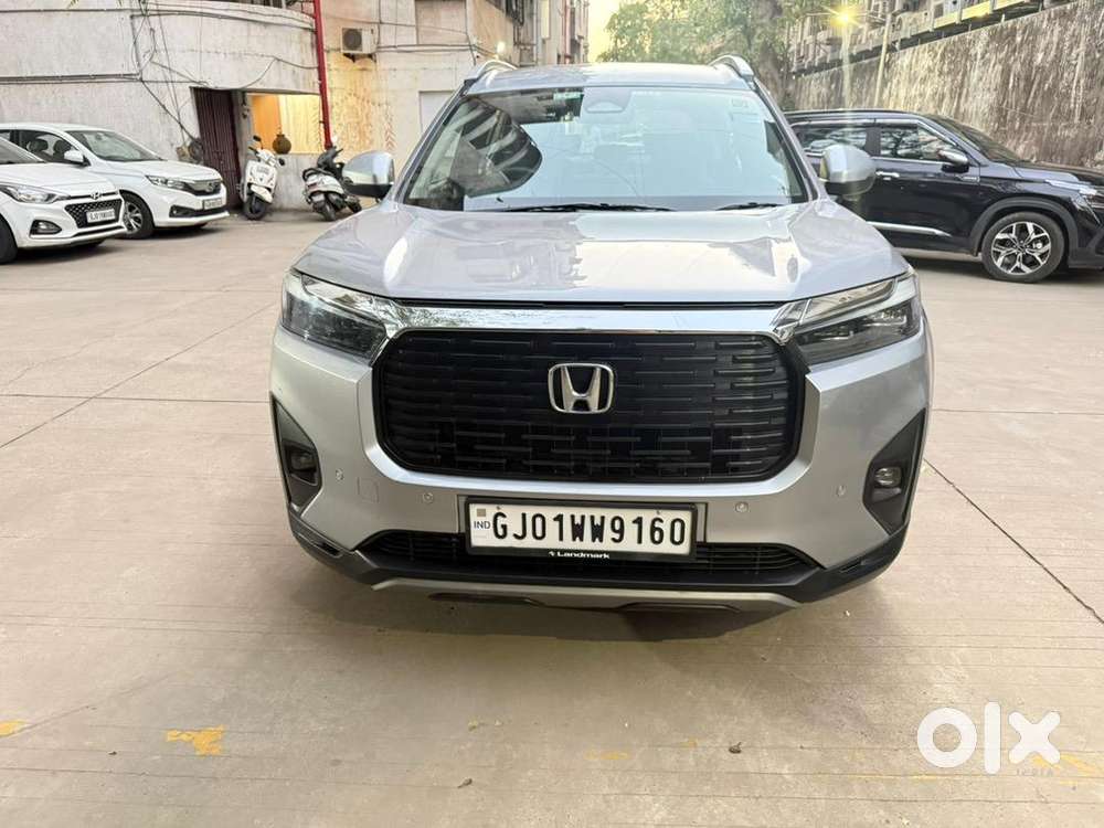 Honda Elevate 2025 Petrol 14000 Km Driven