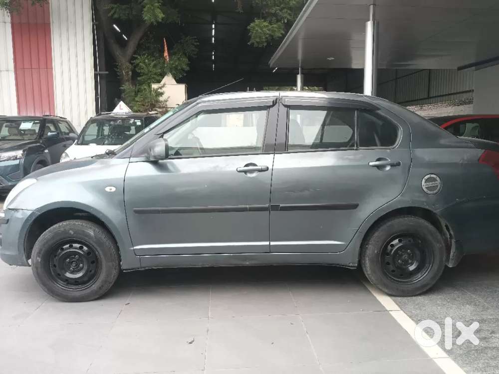 Maruti Suzuki Swift Vxi, 2010, Petrol