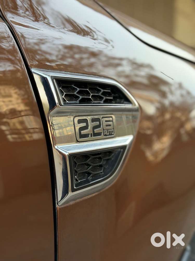 Ford Endeavour 2.2 Trend At 4x2, 2016, Diesel