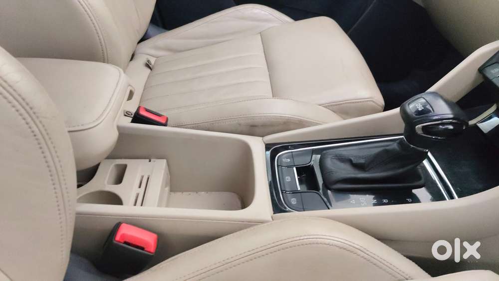 Skoda Karoq 1.5 Style At, 2020, Petrol