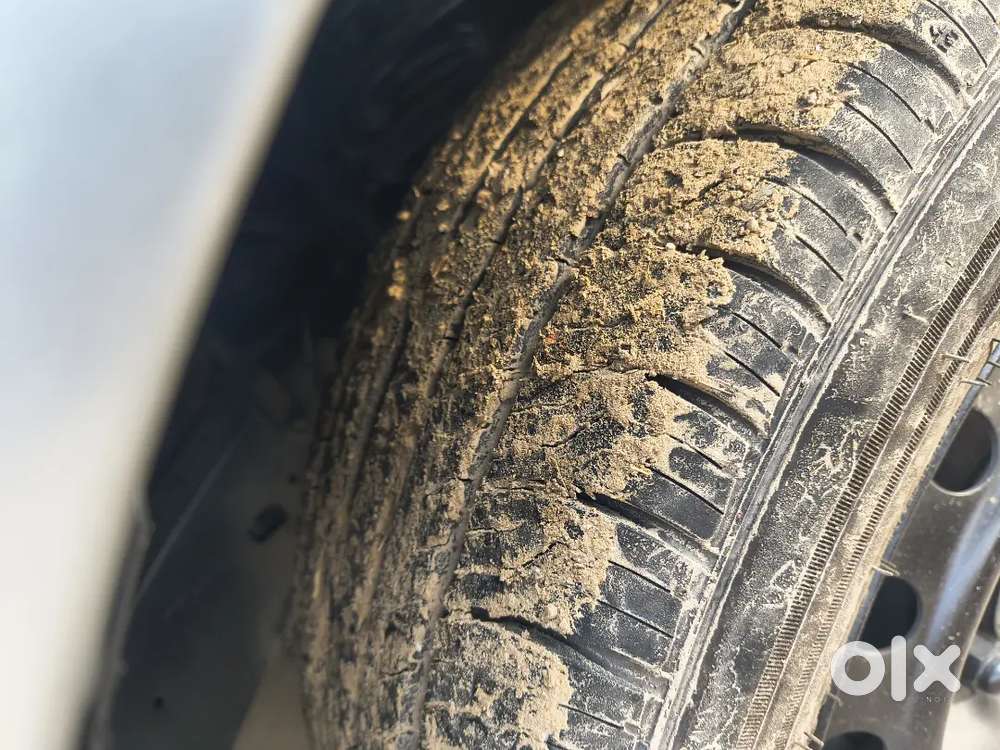 Toyota Innova Hycross 2015 Diesel 85270 Km Driven