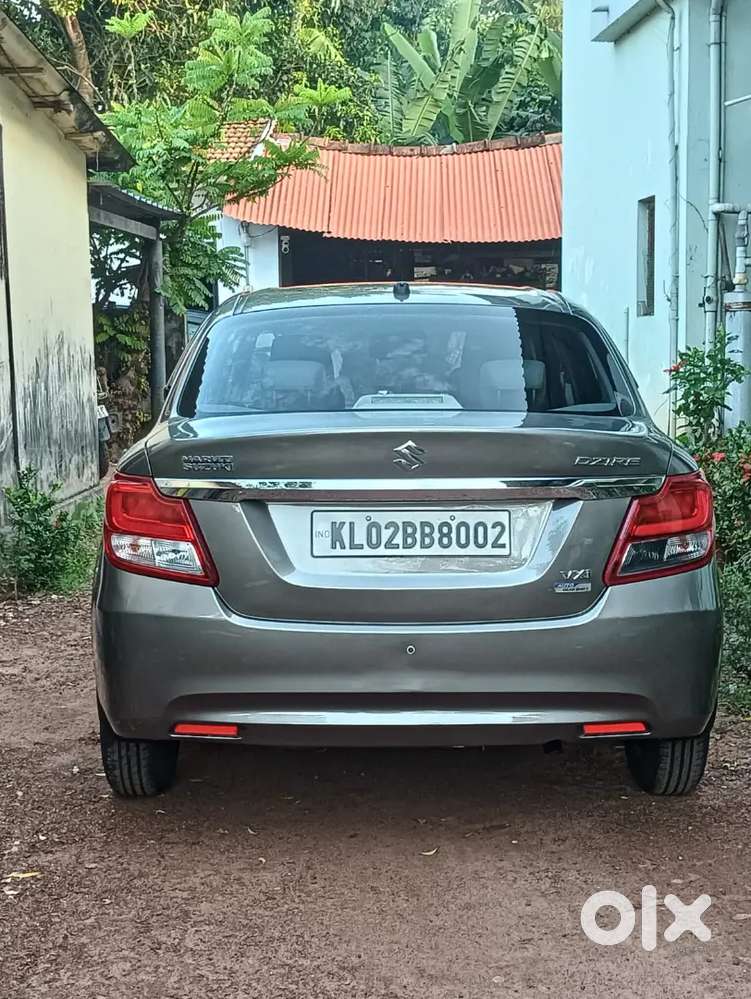 Maruti Suzuki Dzire 2017 Petrol 116000 Km Driven