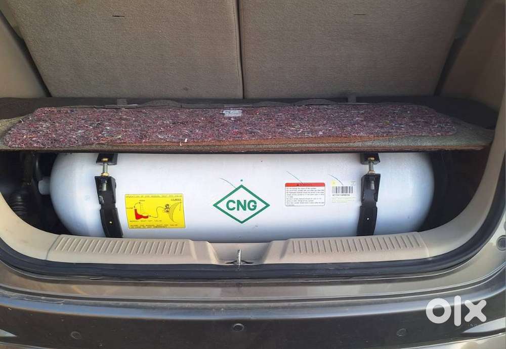 Maruti Suzuki Ertiga Vxi (o) Cng, 2025, Cng & Hybrids