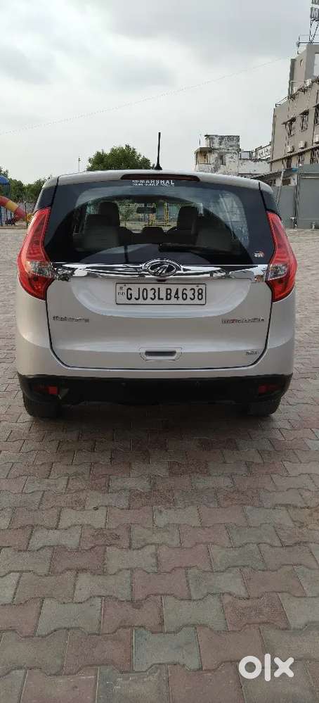 Mahindra Marazzo Diesel 2019