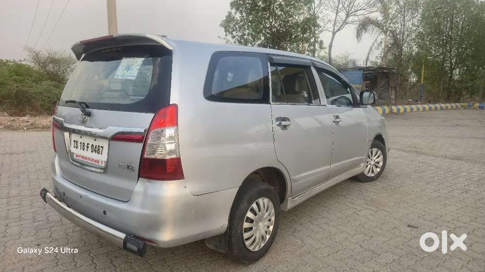 Toyota Innova 2013 Diesel 295000 Km Driven