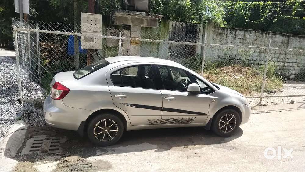 Maruti Suzuki Sx4 Vxi 2010