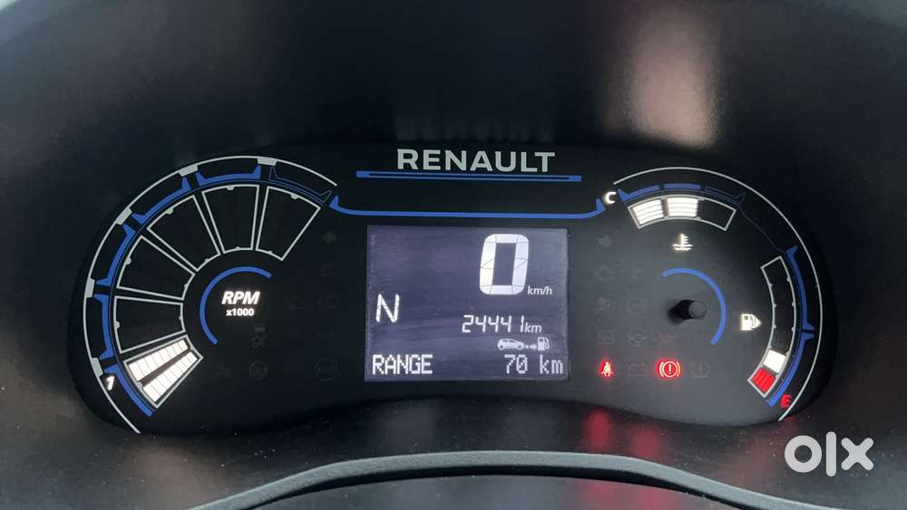 Renault Kwid 1.0 Rxt Amt, 2023, Petrol