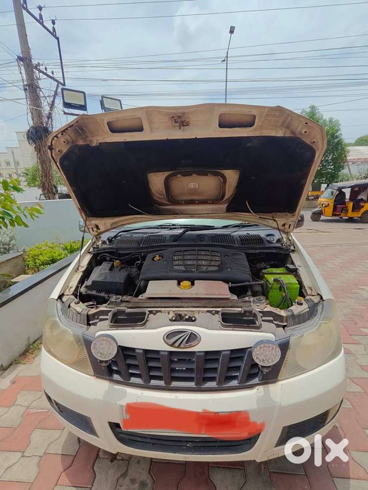 Mahindra Quanto C4 2015