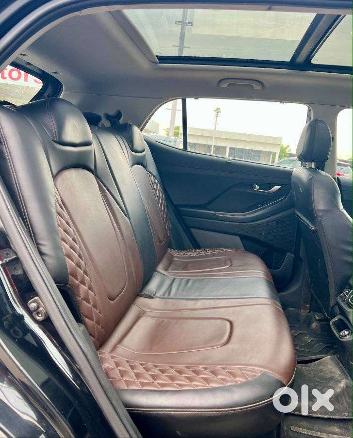 Hyundai Creta 1.5 S Plus Knight Petrol, 2023, Petrol