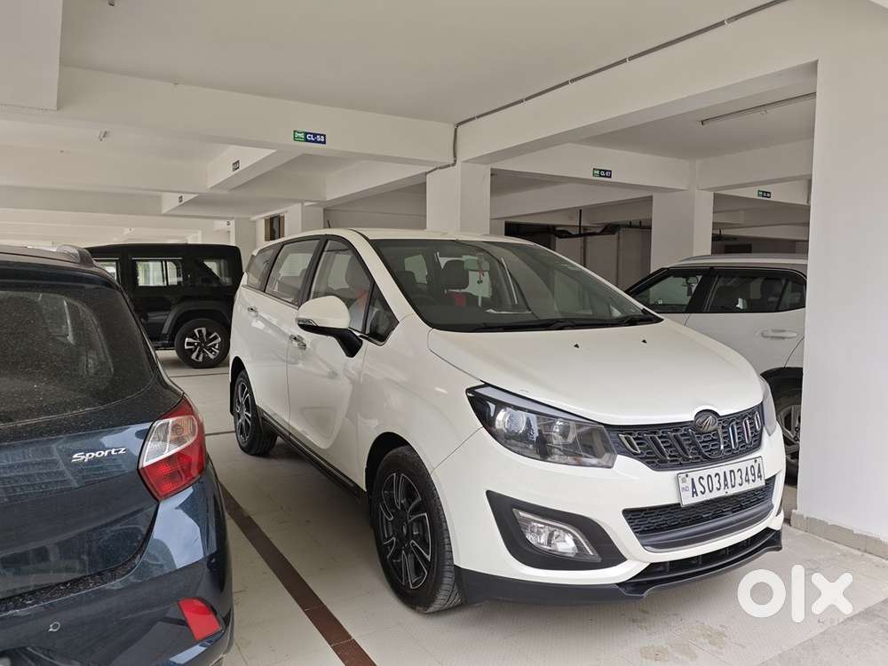 Mahindra Marazzo M6 Plus Diesel Good Condition