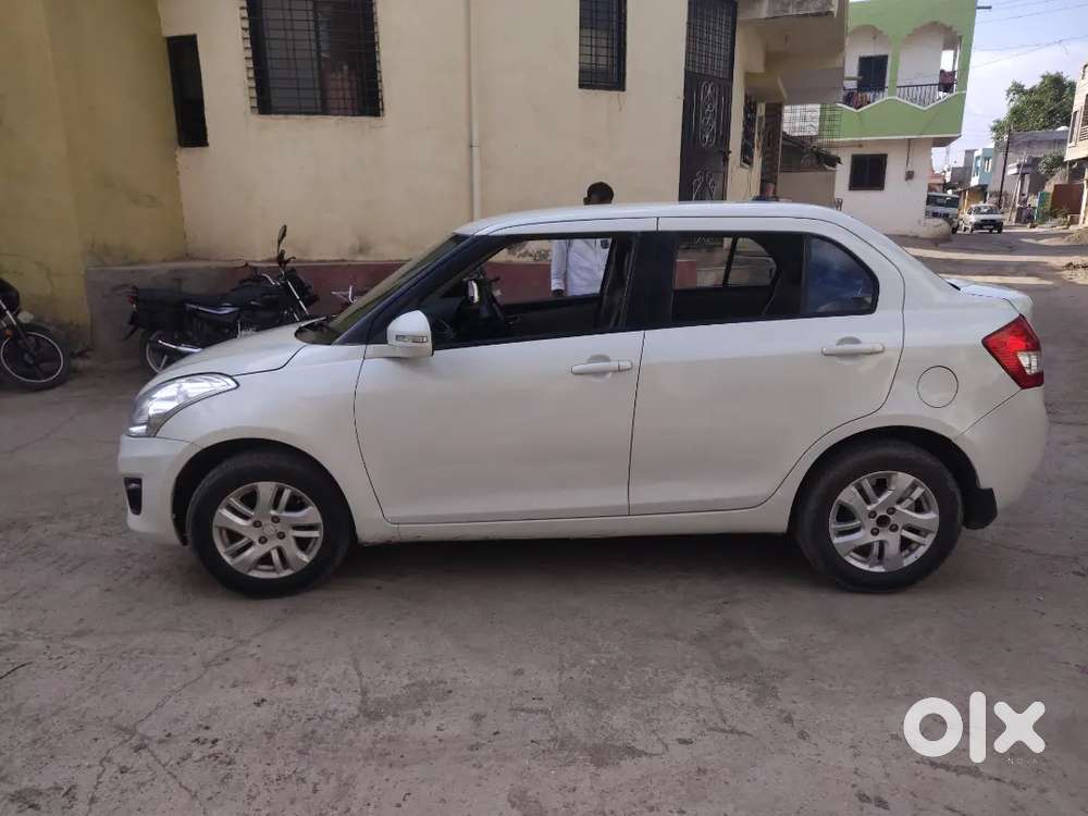 Maruti Suzuki Swift Dzire 2012 Cng & Hybrids Well Maintained