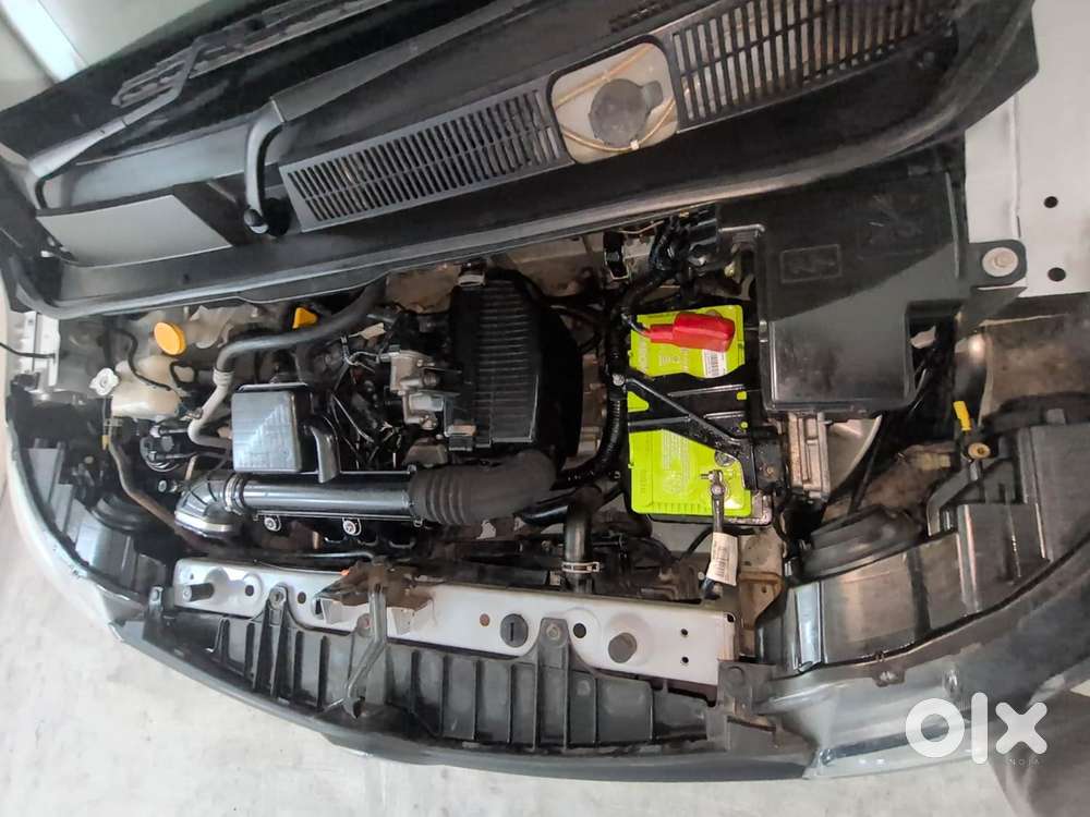 Renault Triber Rxz Easy-r Amt, 2020, Petrol