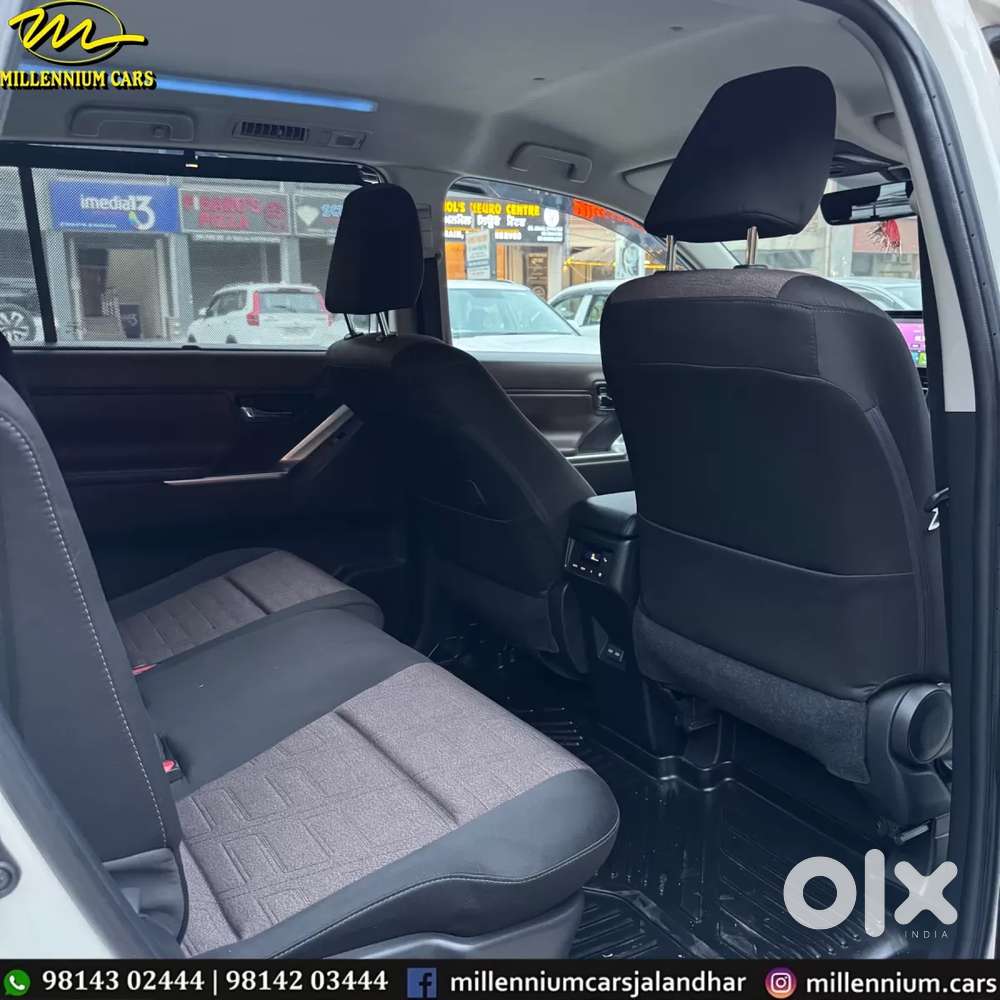 Toyota Innova Hycross 2.0 Vx Hybrid 8 Str, 2023, Petrol
