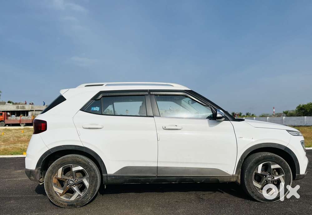 Hyundai Venue 1.0 S Turbo Imt, 2020, Petrol