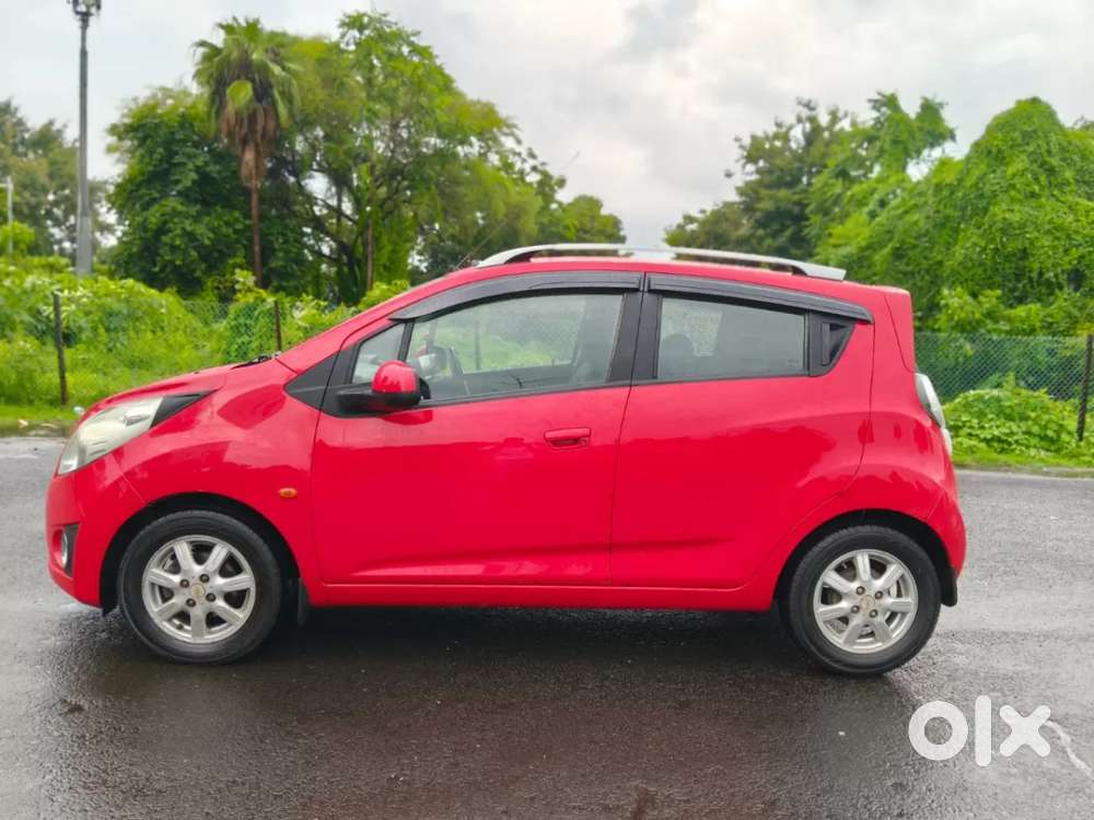Chevrolet Beat, 2010, Petrol