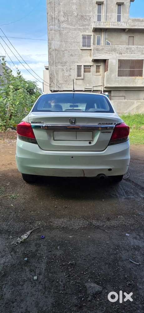 Honda Amaze Diesel 2013